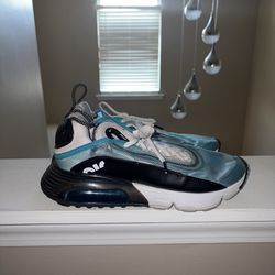 Nike Air Max 2090 Laser Blue