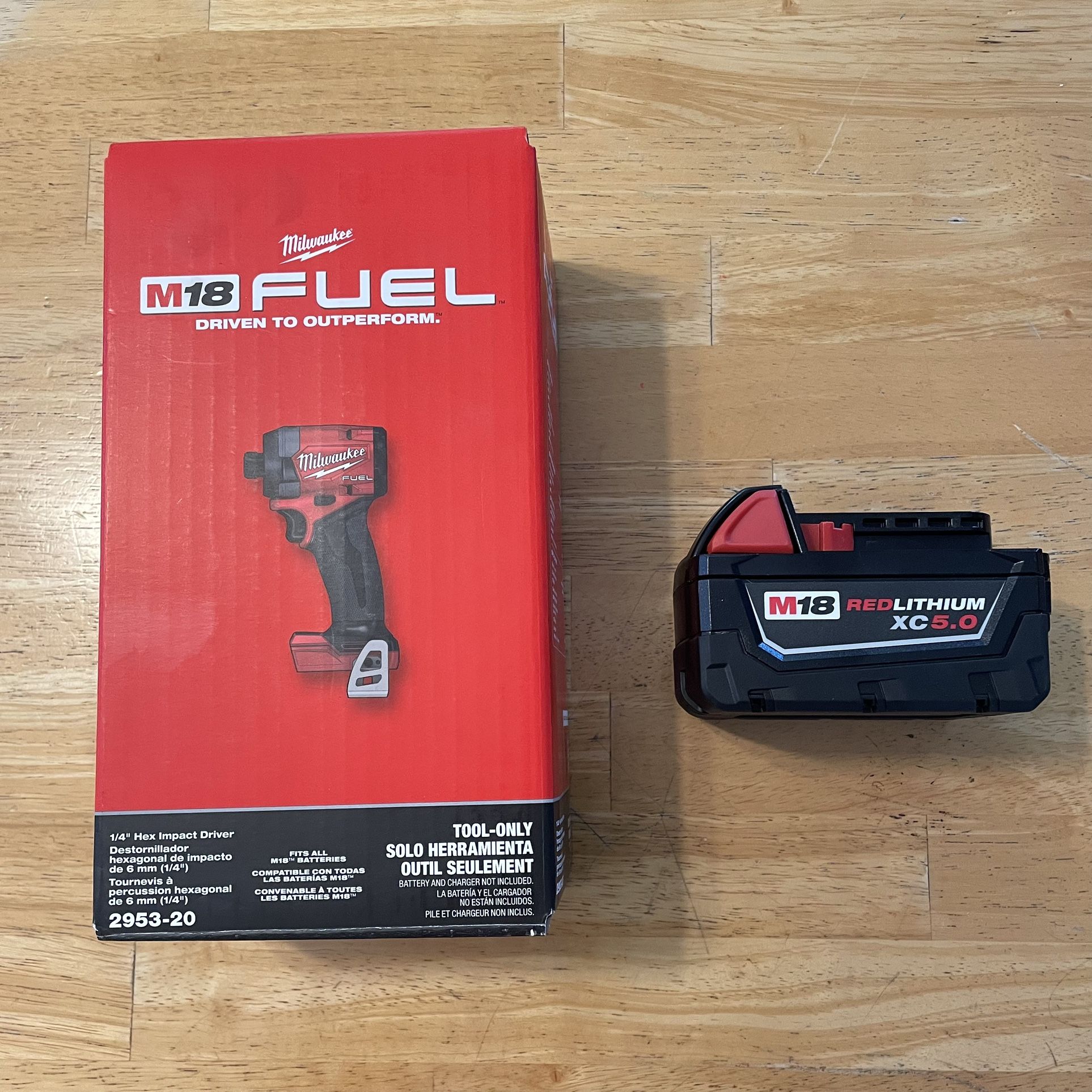 Milwaukee Impact Drill & Battery Bundle (READ DESCRIPTION)