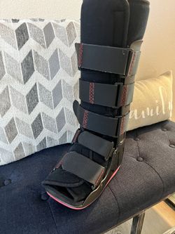 Orthopedic Boot Size small