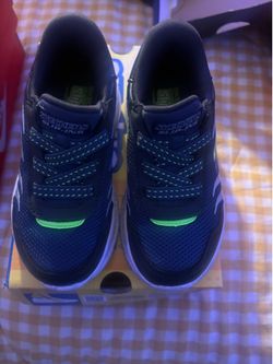 $25 kids sketchers size 9c
