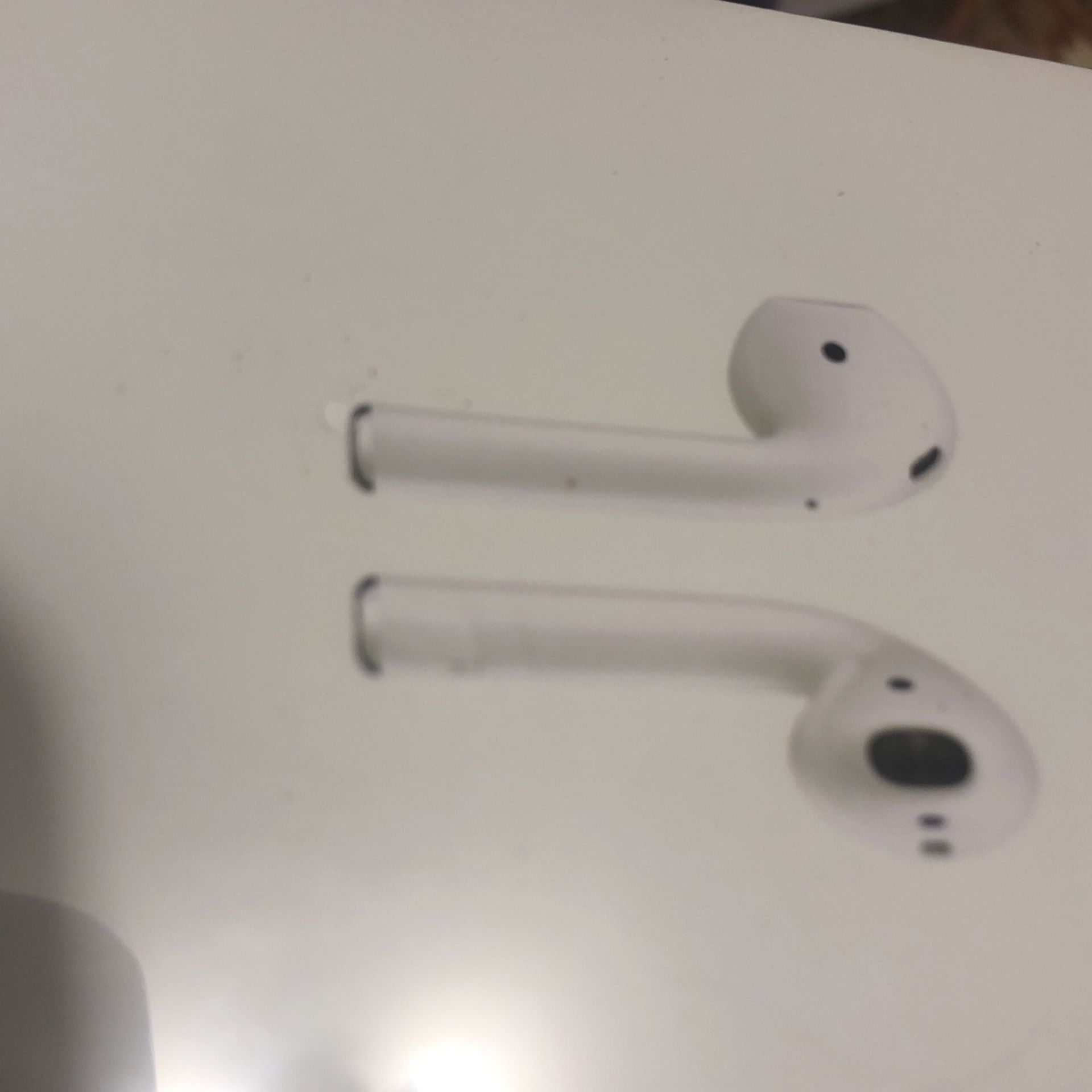 AirPods Second Generation With Gps Original