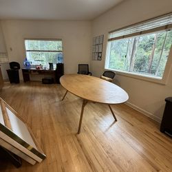 Beautiful Dining Room Table For Just $250