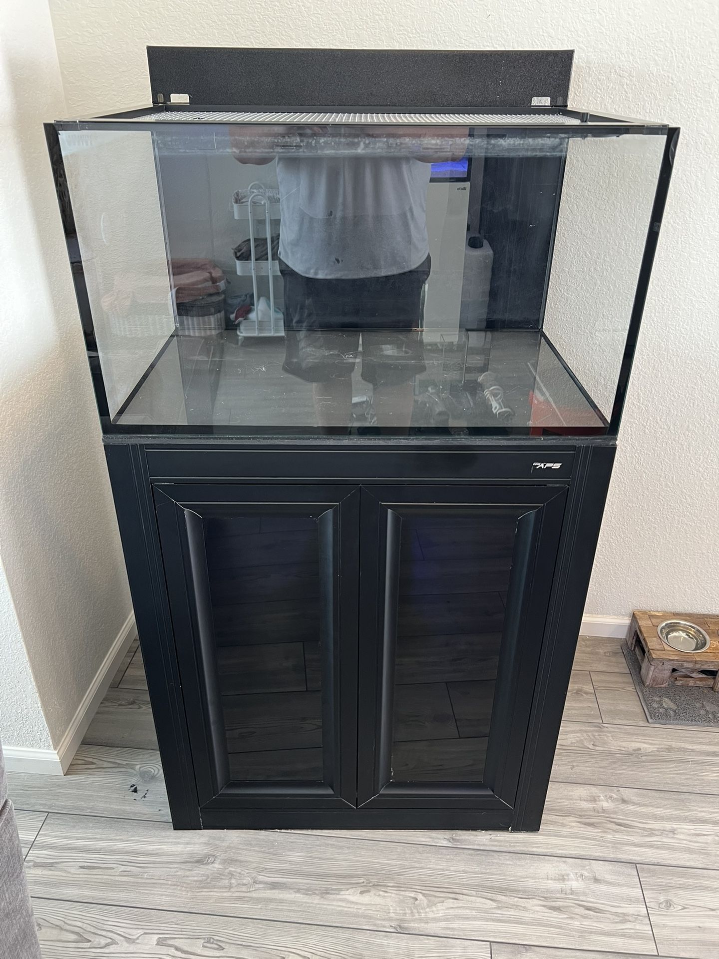 Innovative Marine 50 Gallon All In One Salt Water Aquarium