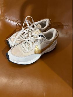 Nike girls shoes