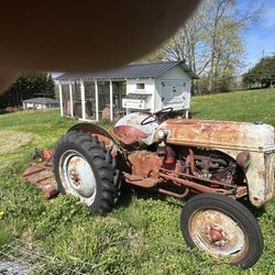 1952 Ford 8N Tractor
