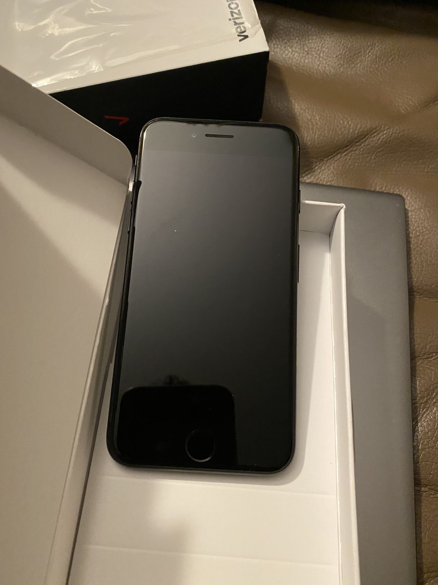 IPHONE 7 256GB Factory Unlocked Any Carrier