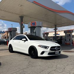 2021 Mercedes-Benz A 220