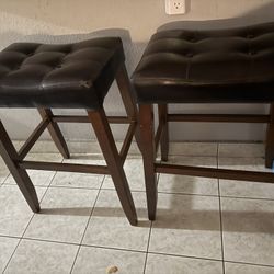 Barstools!! 🤎🤎