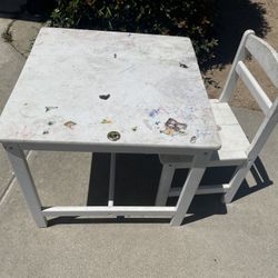 Free Kid Table And Chair 