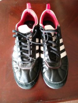 Moving outAddidas Samba