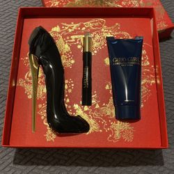 Carolina herrera 2.7 Oz Eau De Parfum