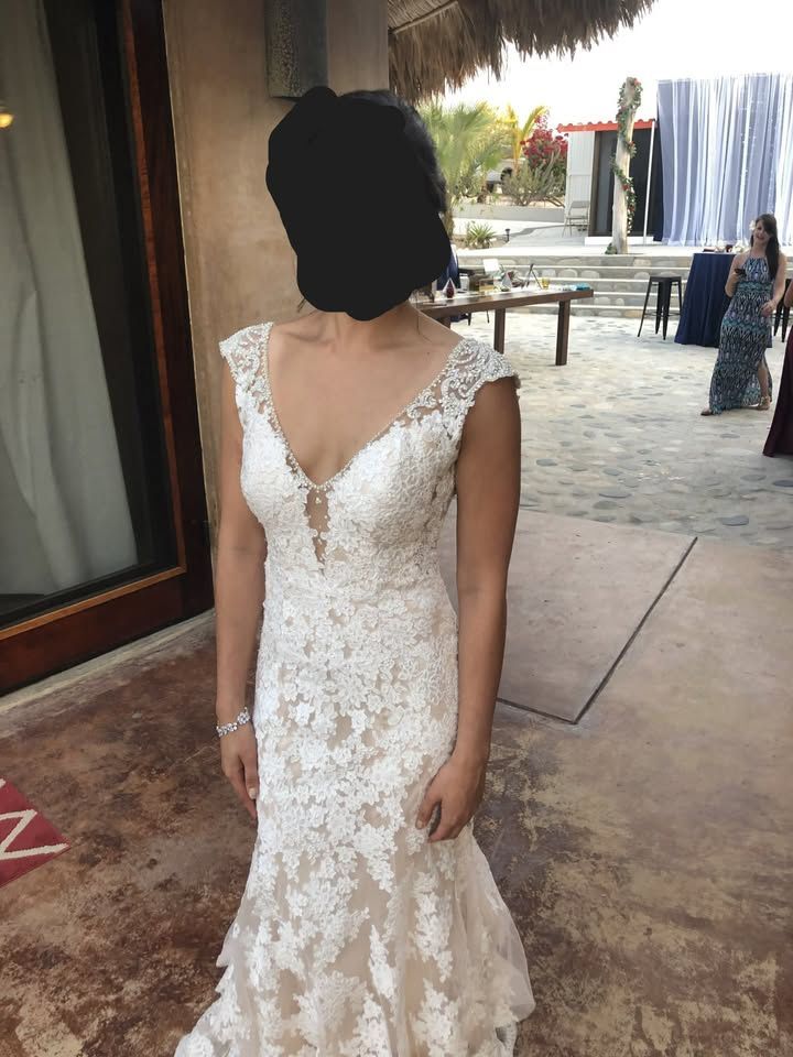 Wedding Dress - Size 8 (US 4 street size)