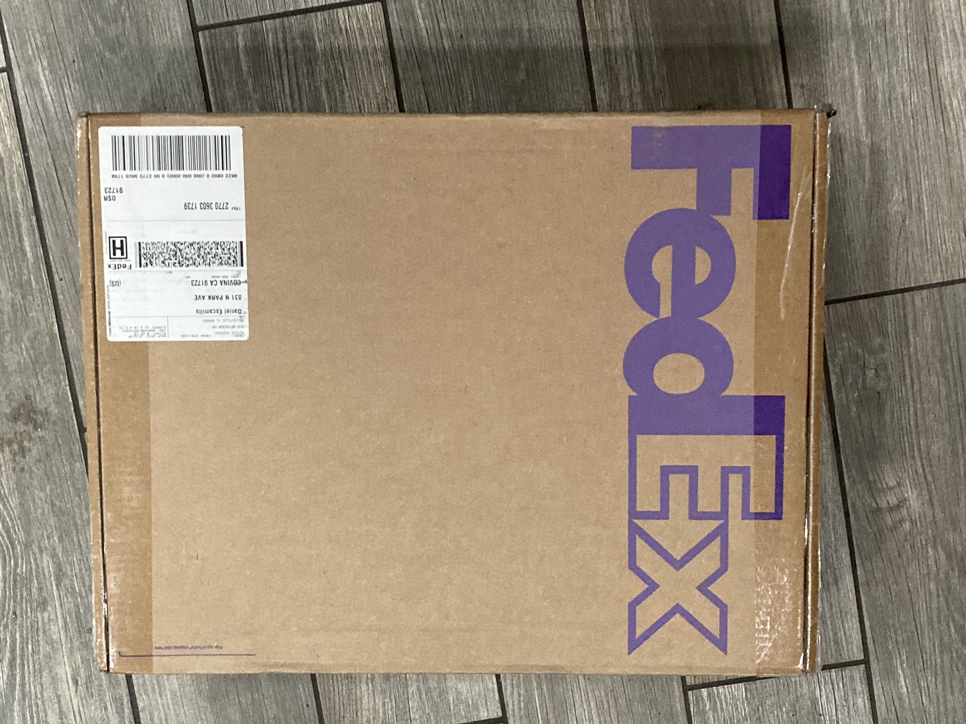 FedEx Large Laptop Shipping Box