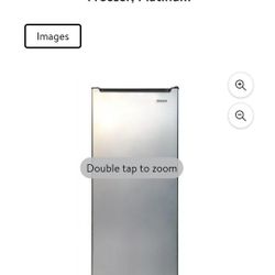 Like New 6.5cu Upright Freezer 