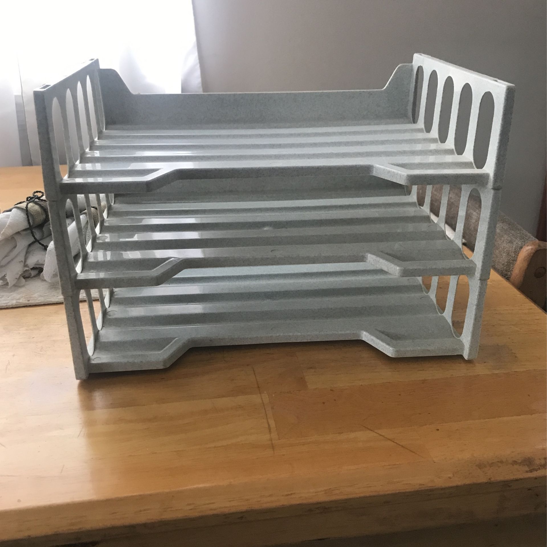 3 Shelf Divider