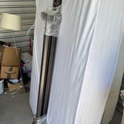 $180 obo Queen Bed w/ rails