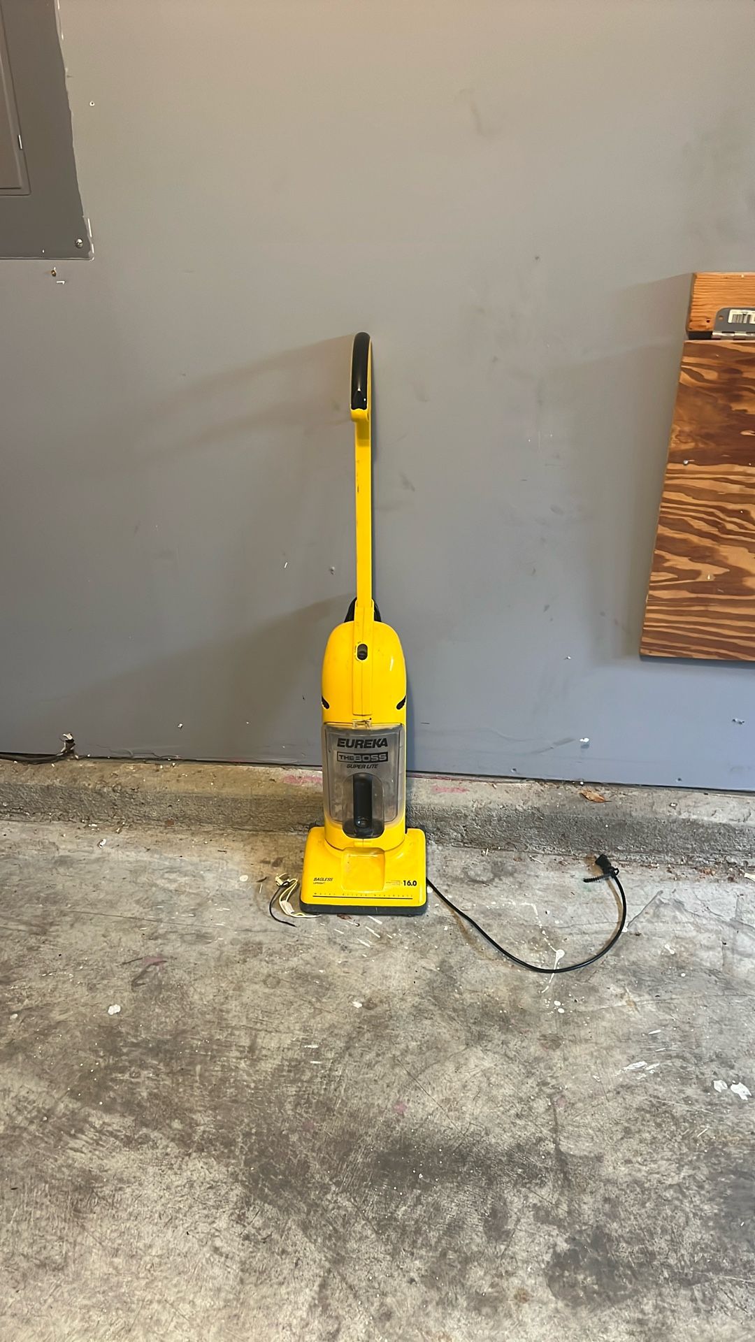 Vacuum Cleaner