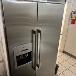 Thermador 42” Built In Refrigerator 2018