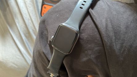 Apple Watch series 4 with Sport Band 44mm