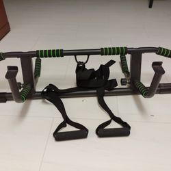 Doeplex Door Mount Pull Up. 