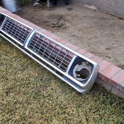 1970 Ford Trucks Grill Complet Part