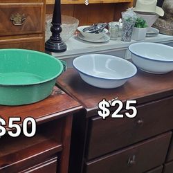 Porcelain Pans Pretty Good Condition Starting At $20