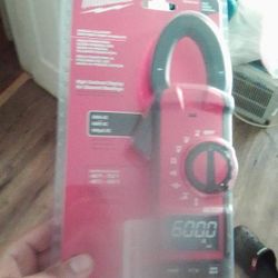 Milwaukee 600a Clamp Meter 