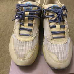 Nike Air Max Travis Scott Saturn Gold 