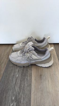 Nikes shoes