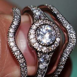 Engagement Ring With Box 