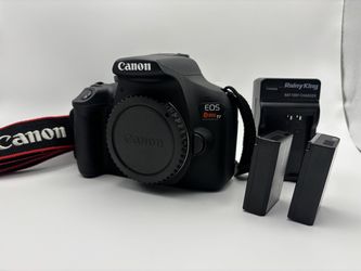 Canon EOS Rebel T7 DSLR Camera Body Mint condition