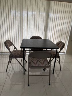 Table - Card Game/Utility