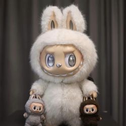 POP MART The Monsters - Angel in Clouds Vinyl Face Doll