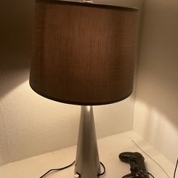 2 Lamps