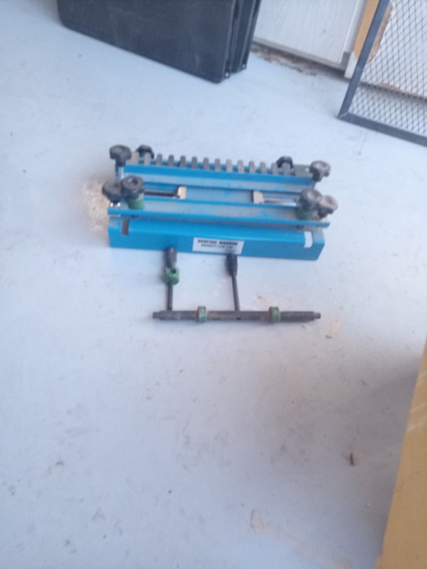 Rand Dove Tail Machine