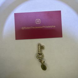 10kt Gold Key Charm 