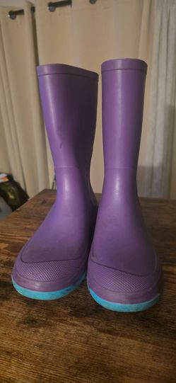Rain boots