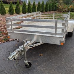 5.5x10 Aluminum Trailer