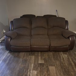 Recliner Couches 
