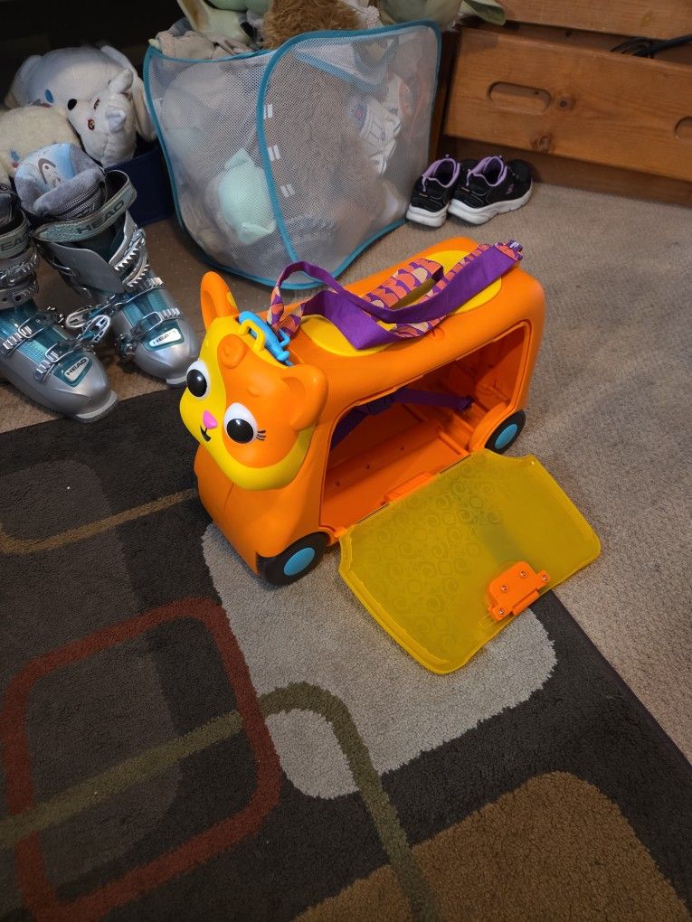 B. toys – On The Go – Lolo Ride-On Suitcase for Kids – Rolling Luggage with Storage Space - Travel & Play – Fun Animal Design for Toddlers 2+ Years