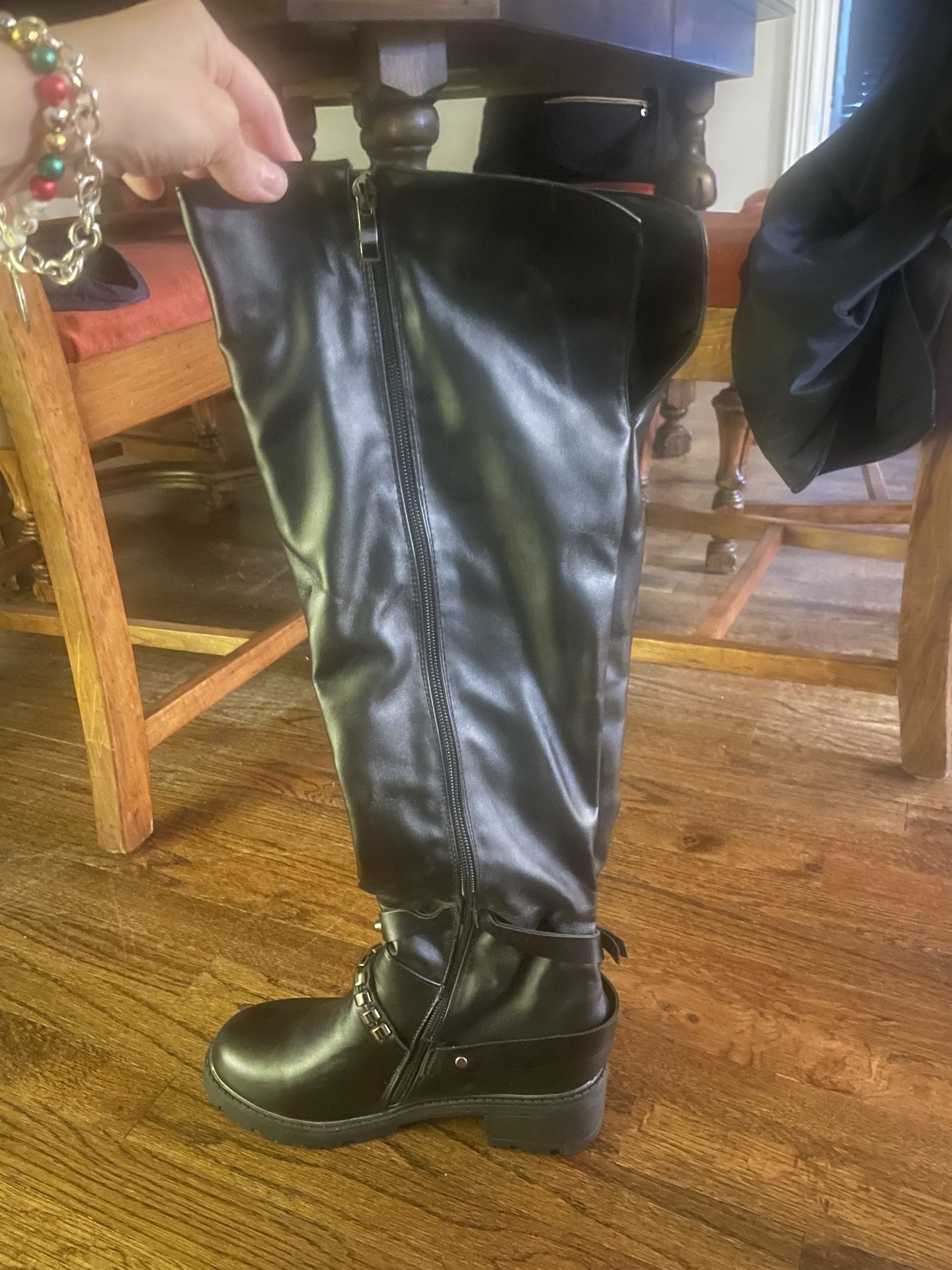 Black Faux Leather Boots size 8 NEW