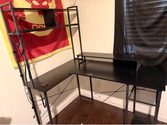 Desk/Gaming desk