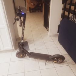 1 Plus Scooter 🛴