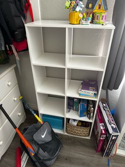 Book shelf