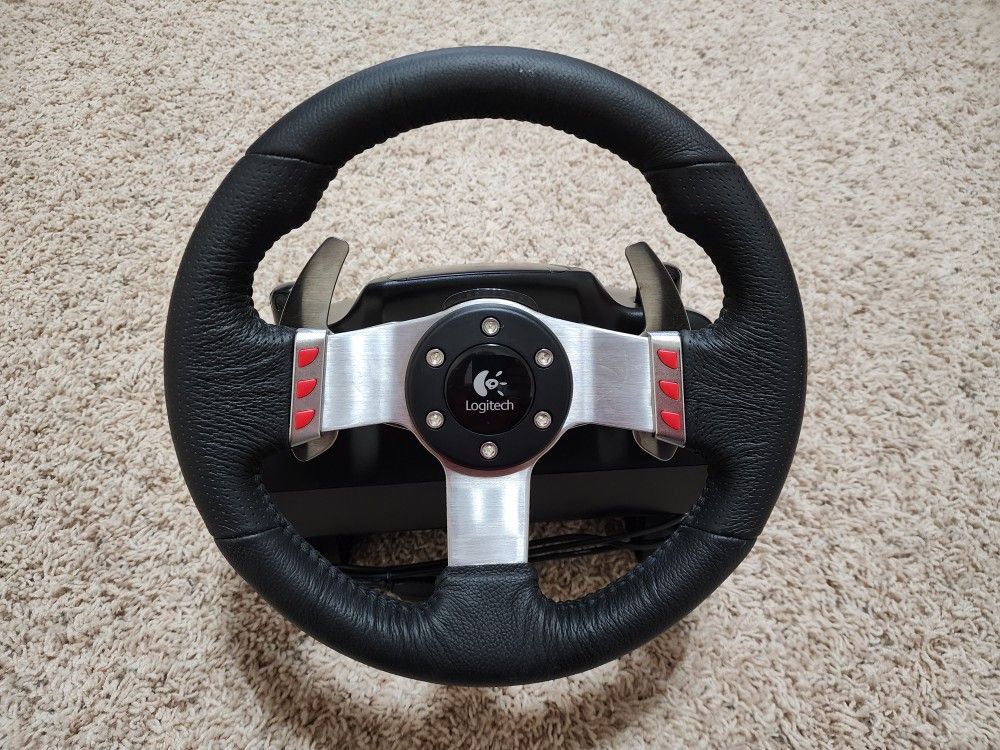 LOGITECH G27 GREAT CONDITION WITH SHIFTER for Sale in Ontario, CA - OfferUp