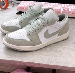Jordan 1 low mint green trainers