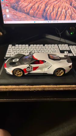 Die cast Ford GT model car