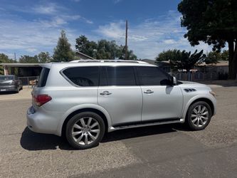 2011 Infiniti Qx56