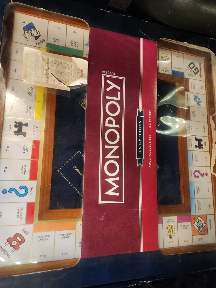 Monopoly GAME BOARD.    300$