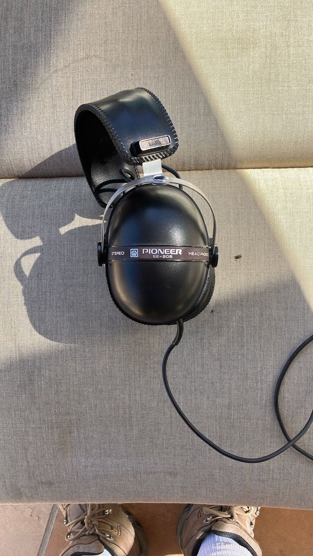 Pioneer SE-205 Stereo Headphones